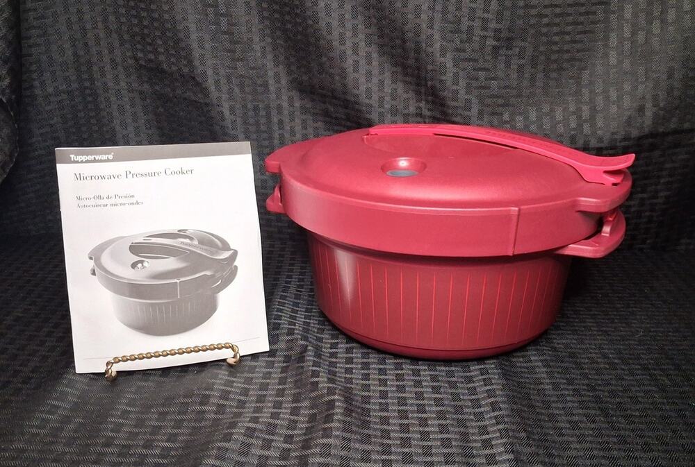 Tupperware Microwave Pressure Cooker 2Qt Burgandy Red Cranberry with Manual
